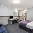 Business 10 image COMFORT INN ANZAC HIGHWAY Hotel in Glenelg SA