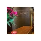 Business 1 image HONEY TAN AND WAX - CAIRNS WAXING, SPRAY TANNING, FACIALS, MASSAGE Waxing Hair Removal Service in Cairns QLD