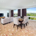 Business 8 image ROYAL ON THE PARK Rest in Brisbane QLD