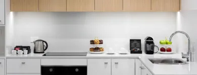 Business 1 image KNIGHTSBRIDGE CANBERRA Hotel in Kingston ACT