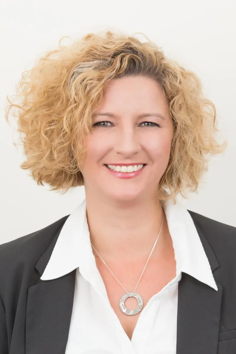 Business 3 image MCKAY BUSINESS SERVICES - CONVEYANCERS