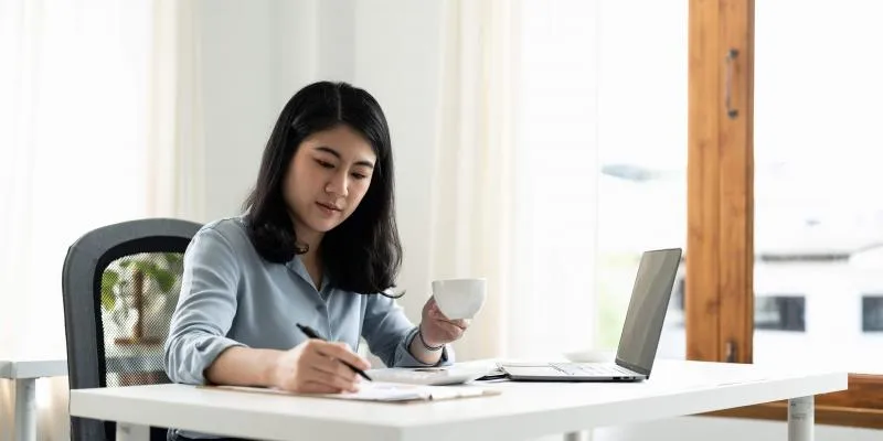 Business 3 image COLAB ONLINE LEARNING